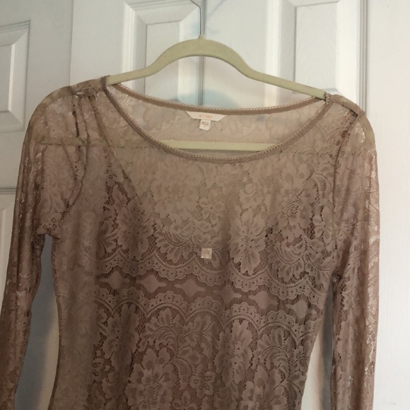 Guess dress in nude - Picture 2 of 3